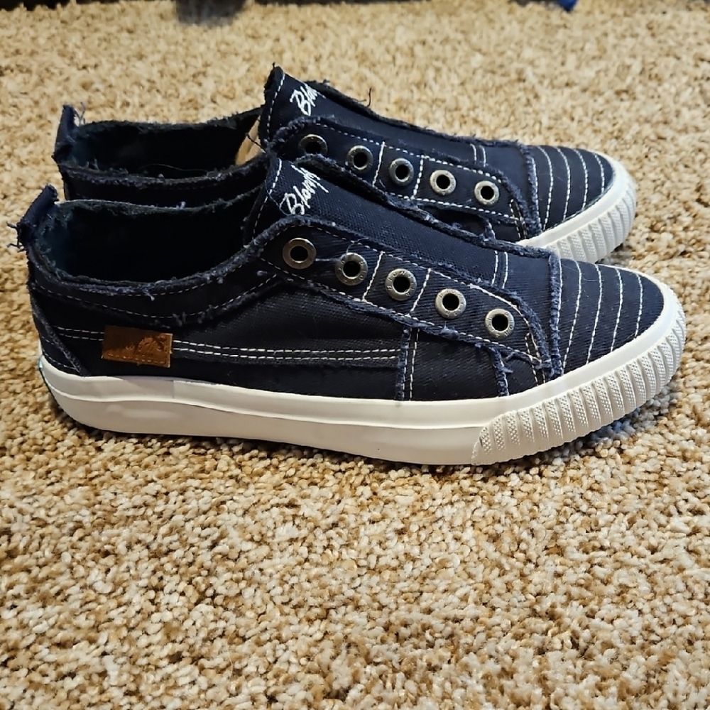 Blowfish Navy Blue Sneakers